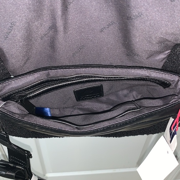 Pajar Quilted Puffer Crossbody Bag with Black Sherpa Border - Picture 17 of 17